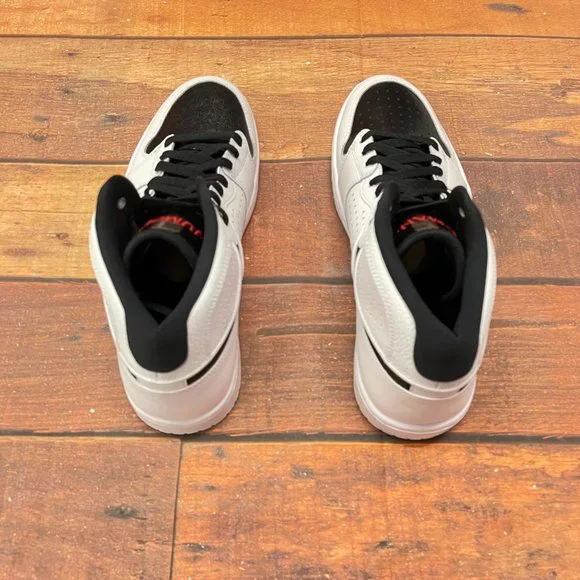 Jordan Men's Access White/Black Basketball Shoes - Picture 4 of 6